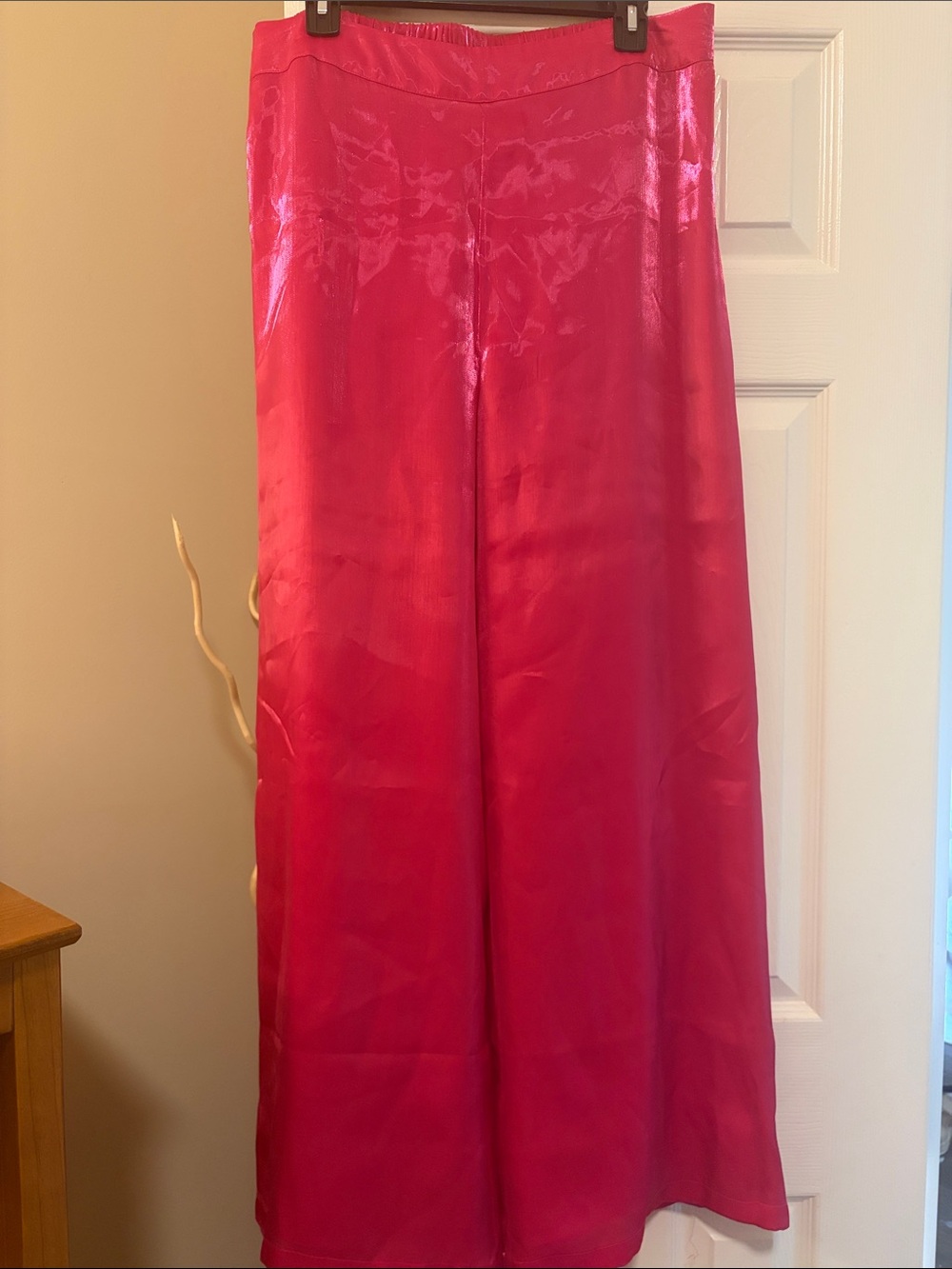 House of Harlow 1960 Hot Pink Satin Pants
